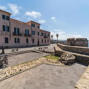 Palau Marco Polo Italia