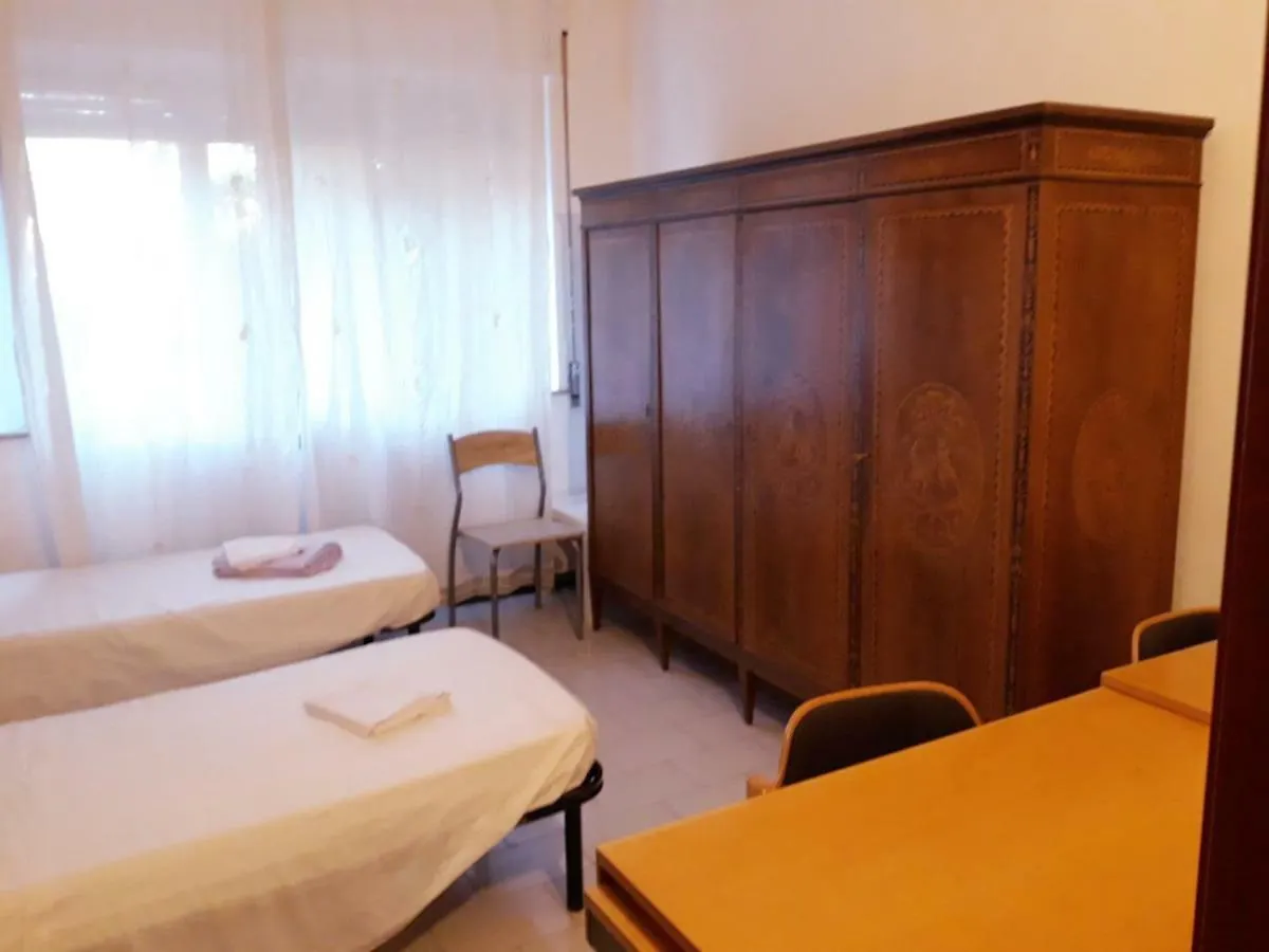 Bed In Siena Hotel