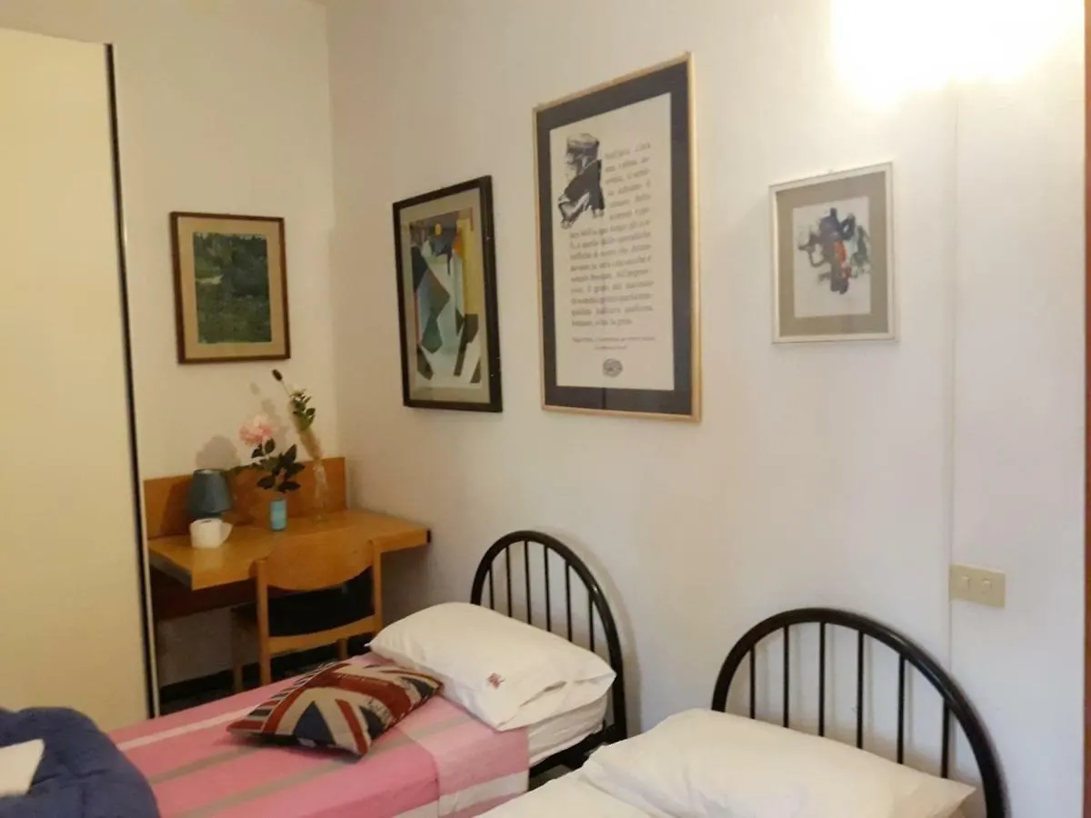 Hotel Bed In Siena Tognazza